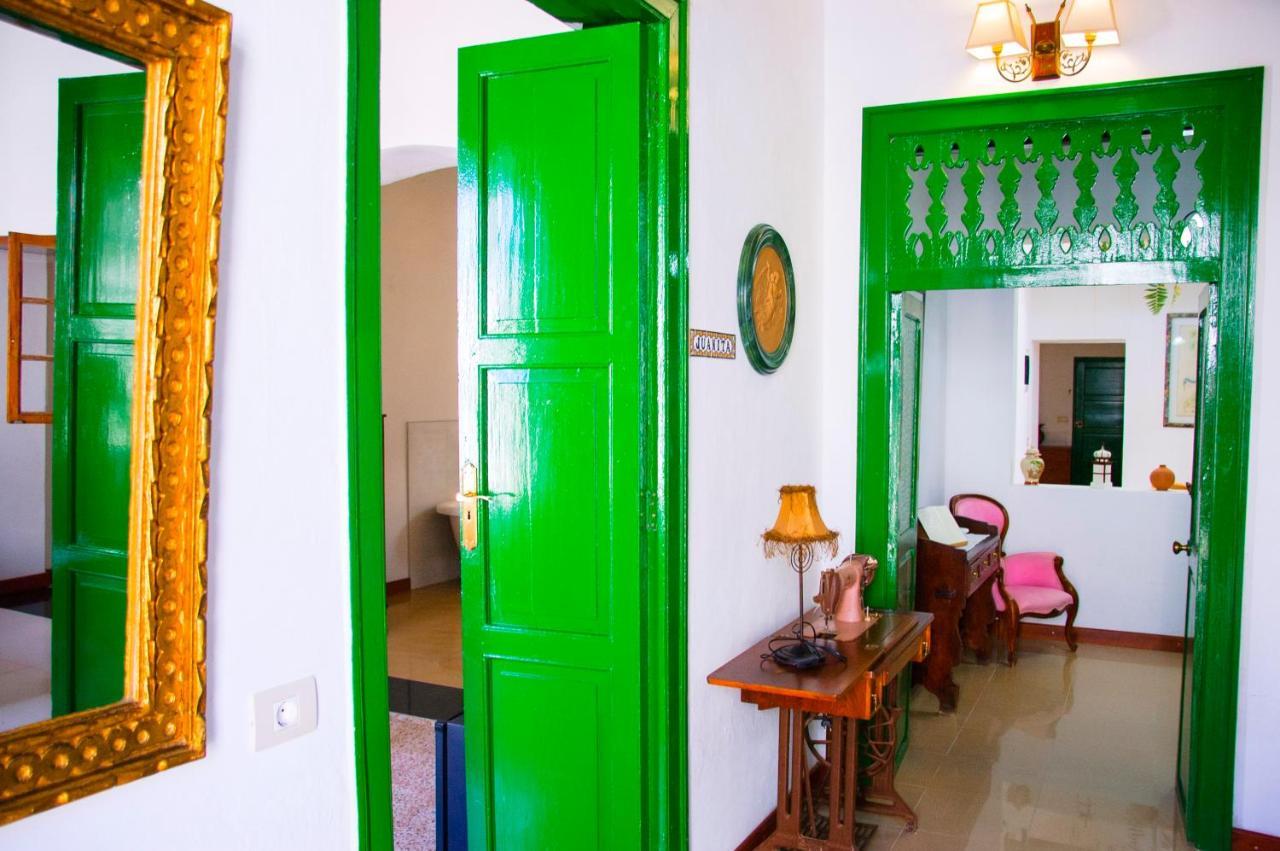 Готель Casa Abuela Elena Арія Екстер'єр фото