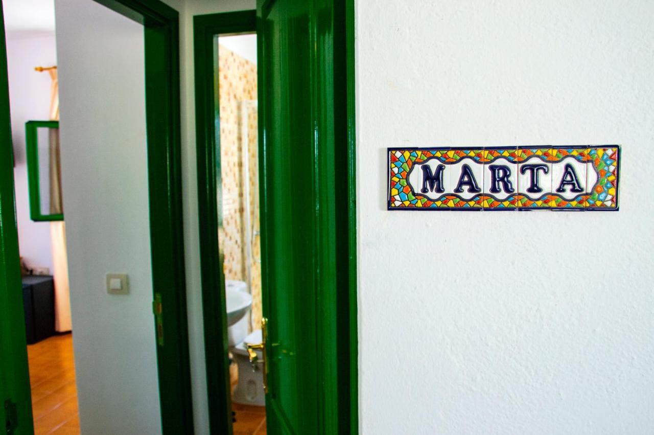 Готель Casa Abuela Elena Арія Екстер'єр фото
